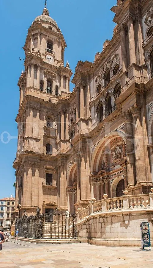 Gorgeous Apartment With Balcony - Center By Rems Malaga