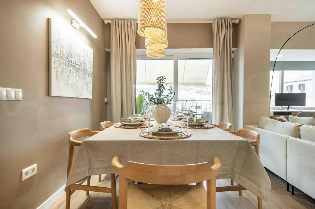 Gorgeous Apartment With Balcony - Center By Rems Málaga