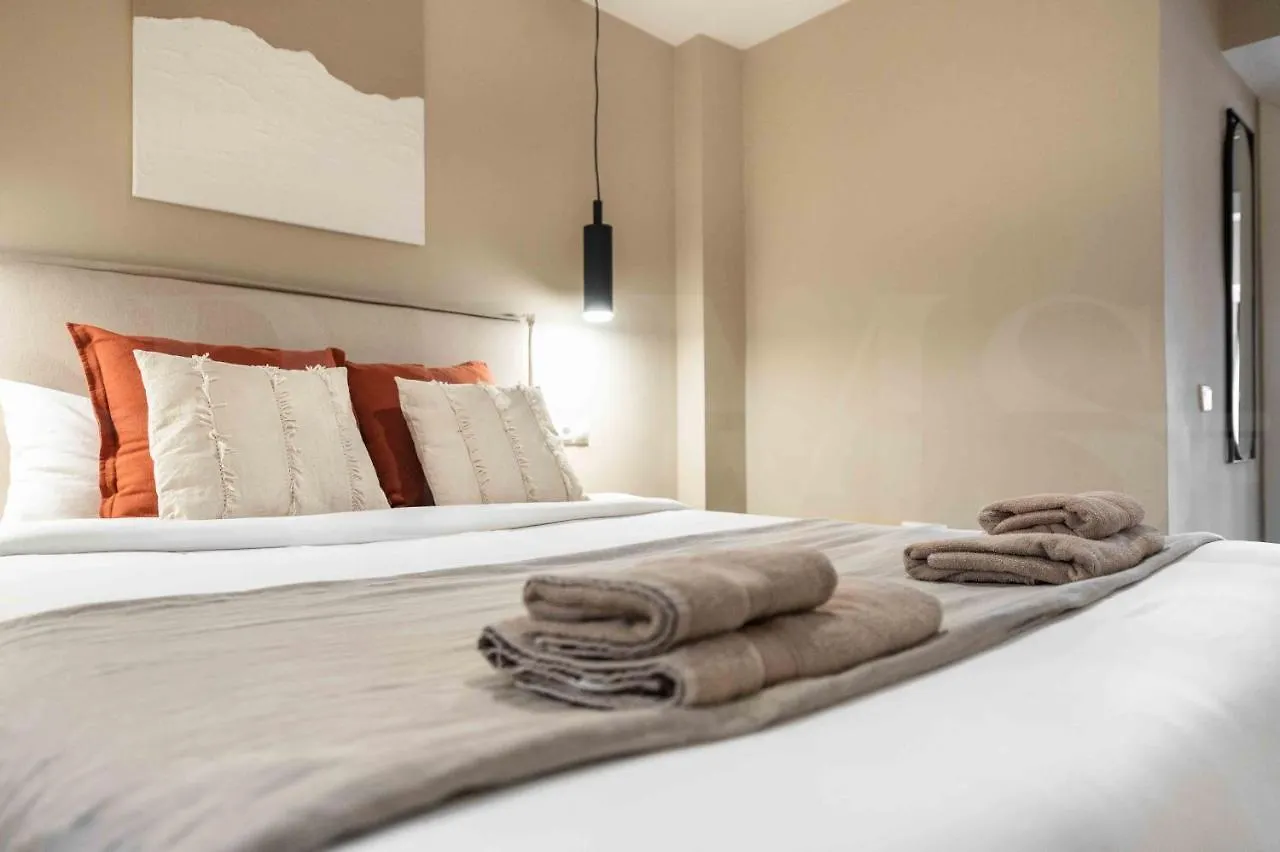 Gorgeous Apartment With Balcony - Center By Rems Malaga